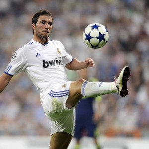 开云app下载-虚拟绿茵与峡谷交响，萨拉赫与Karsa的命定一役，虚拟绿茵与峡谷交响，萨拉赫与Karsa的命定一役