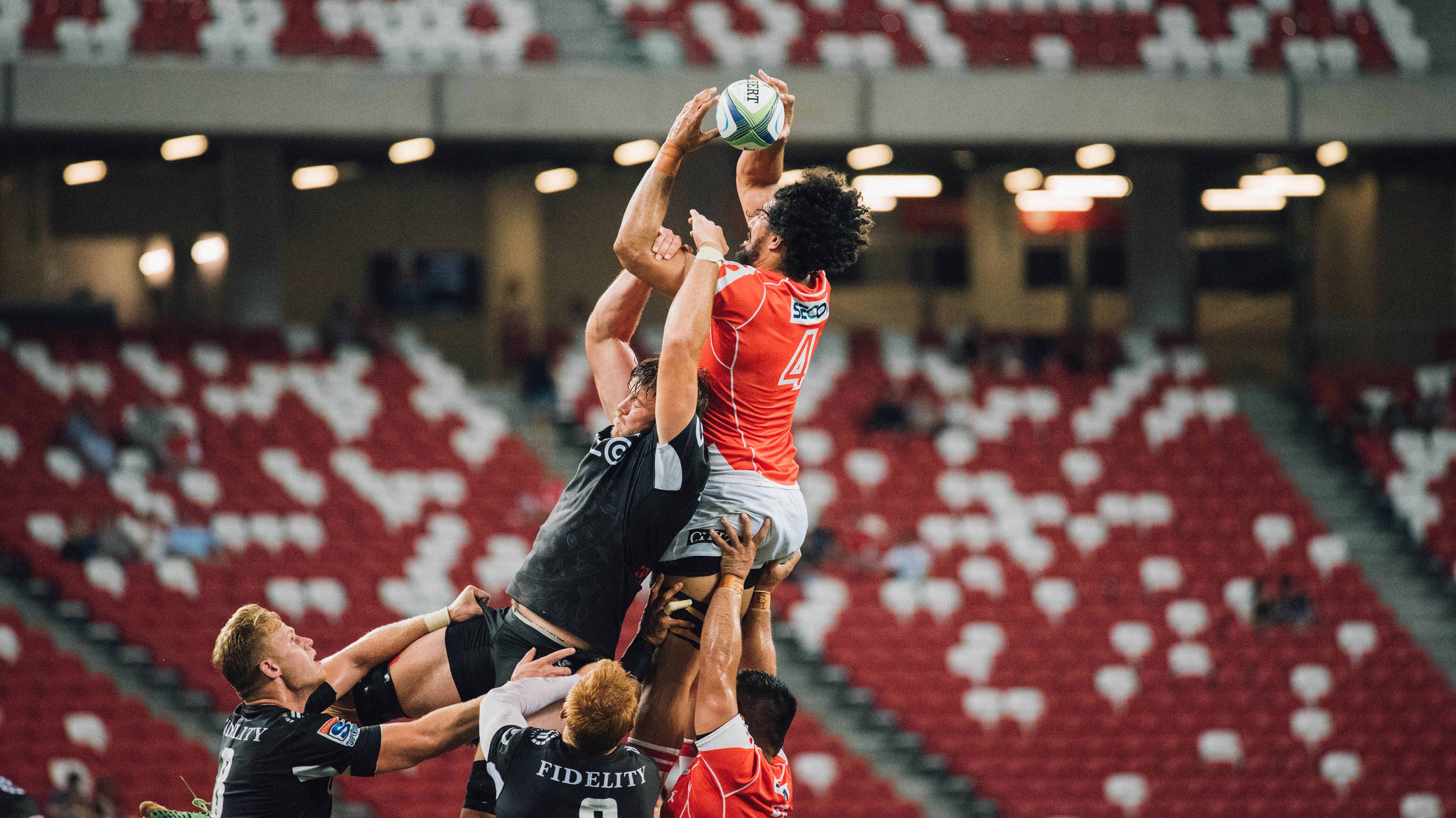 这也行?体育界的惊喜与质疑之声,体育界的惊喜与质疑并存